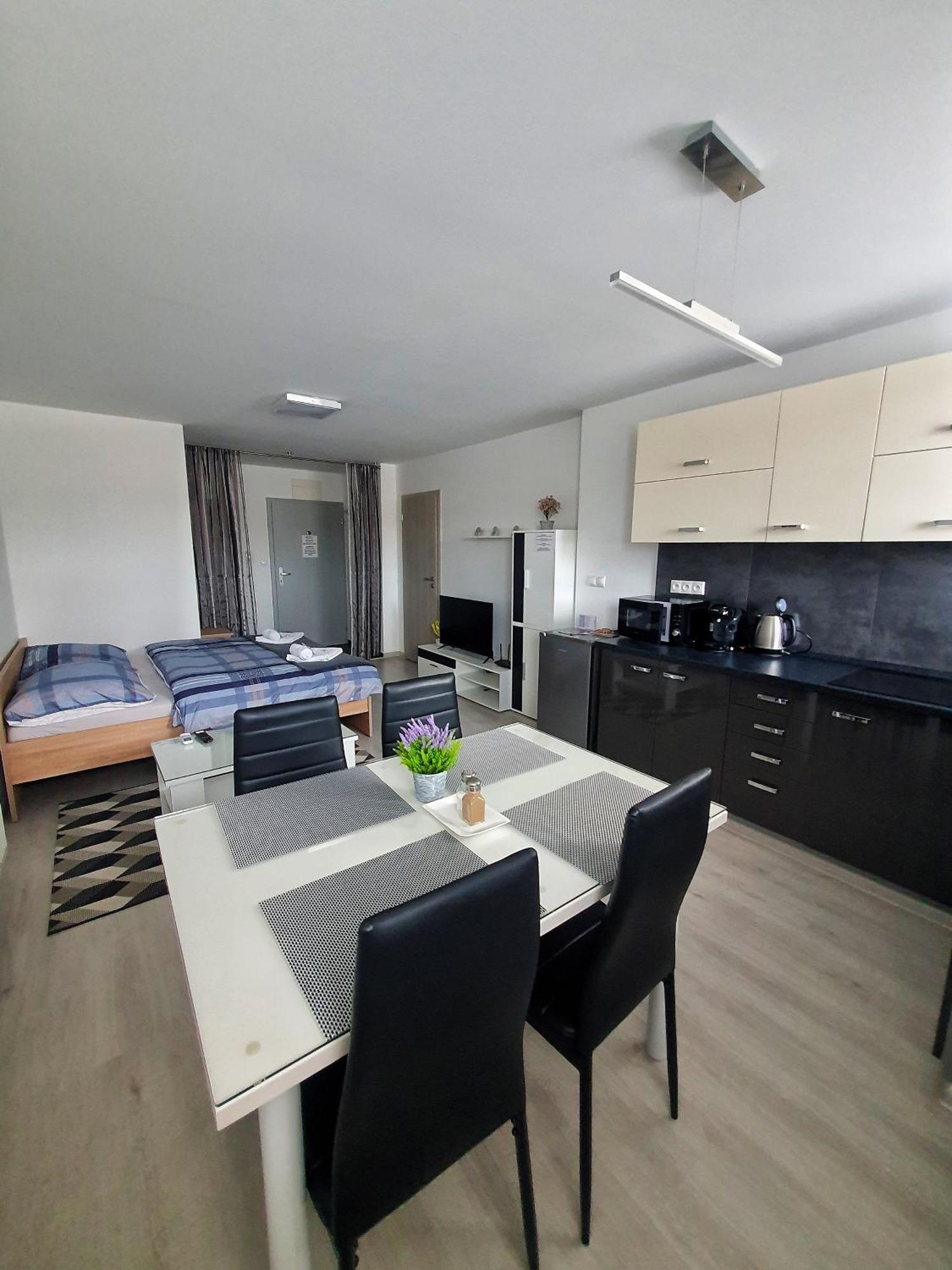 Apartmany Bytca Ngoại thất bức ảnh