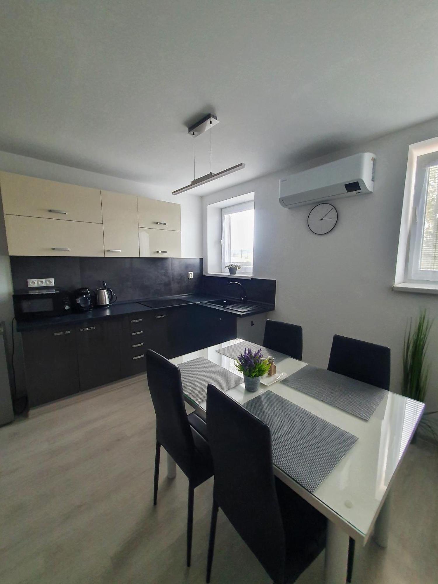 Apartmany Bytca Ngoại thất bức ảnh